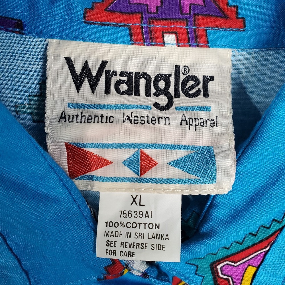 Wrangler Shirt Womens XL Blue NWT Vintage Southwestern Aztec Rodeo Button-Up - Picture 4 of 8